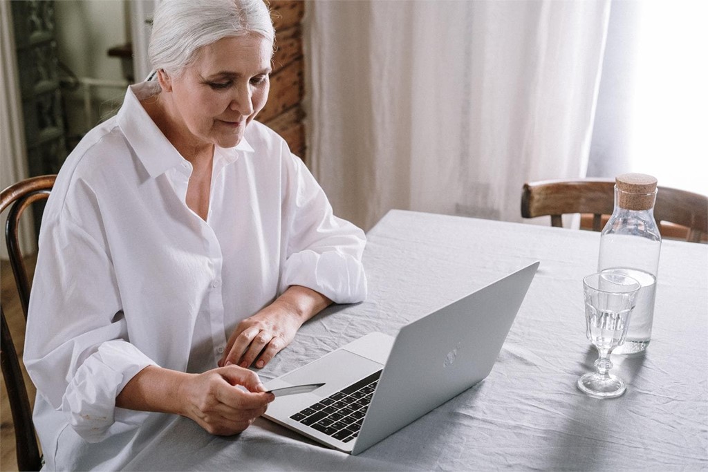 Disponemos de farmacia online: compra de manera sencilla